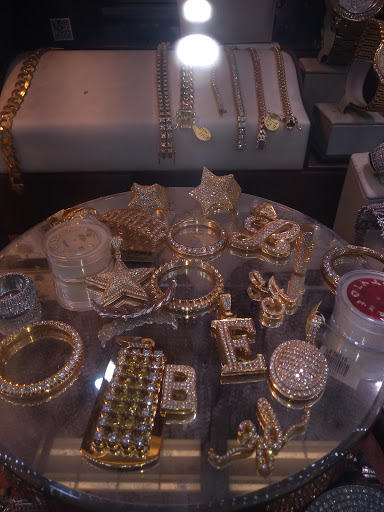 Jeweler «Lucky Jewelry», reviews and photos, 13 W Fordham Rd, Bronx, NY 10468, USA