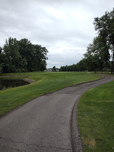 Golf Course «Cherry Creek Golf Club», reviews and photos, 52000 Cherry Creek Dr, Shelby Charter Township, MI 48316, USA