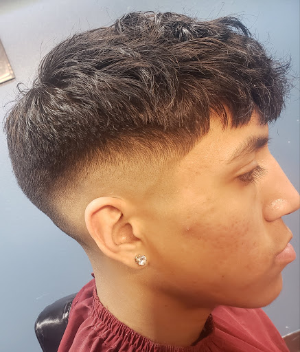 Barber Shop «Straight Blades Barbershop», reviews and photos, 2121 Pleasanton Rd, San Antonio, TX 78221, USA