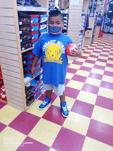 Shoe Store «WSS», reviews and photos, 1150 S Harbor Blvd, Fullerton, CA 92832, USA