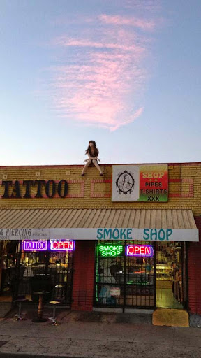 Mary Janes Place Smoke Shop, 1807 N Main St, Los Angeles, CA 90031, USA, 