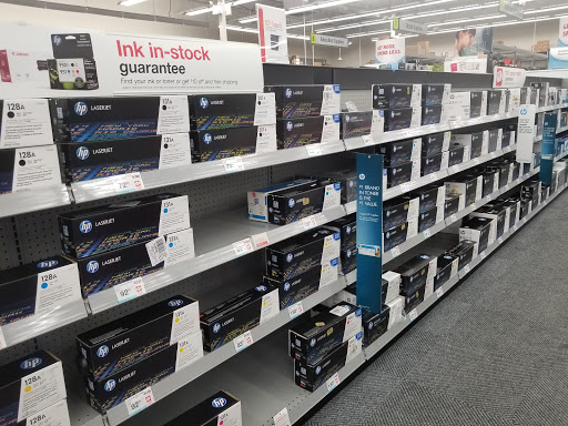 Office Supply Store «Staples», reviews and photos, 4920 Evergreen Way, Everett, WA 98203, USA