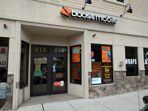 Boost Mobile Store, 313 Broadway, Revere, MA 02151, USA, 