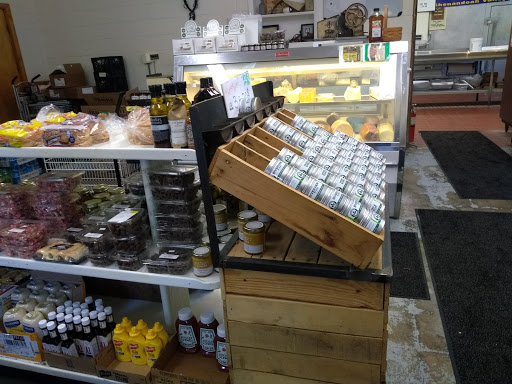 Butcher Shop «Crabill Slaughterhouse Inc», reviews and photos, 3149 Riverview Dr, Toms Brook, VA 22660, USA