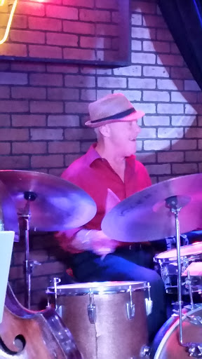 Bar «Blue Jean Blues», reviews and photos, 3320 NE 33rd St, Fort Lauderdale, FL 33308, USA