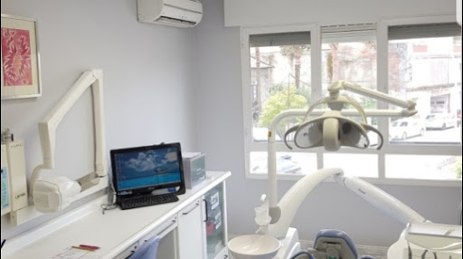Clinica Dental Elena Gabaldon en Cacabelos, León