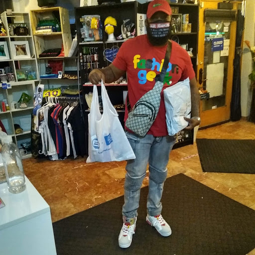 Gift Shop «Absolutely Anything Essential Gift Shop», reviews and photos, 3521 S King Dr, Chicago, IL 60653, USA