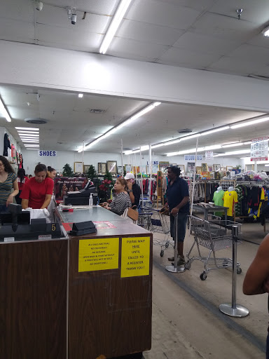 Thrift Store «Community Thrift Store», reviews and photos, 6015 Edgewater Dr, Orlando, FL 32810, USA