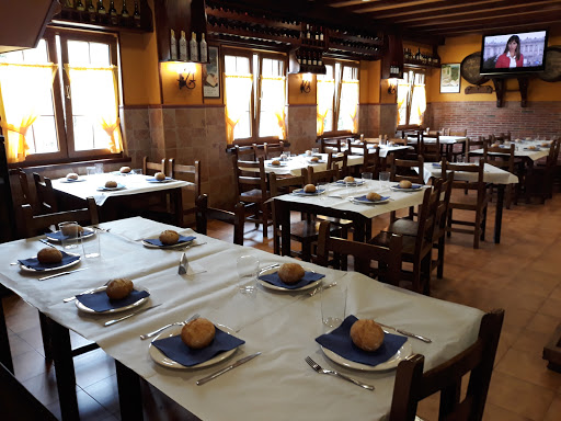 Información y opiniones sobre Asador los Manjares de Corvera De Asturias