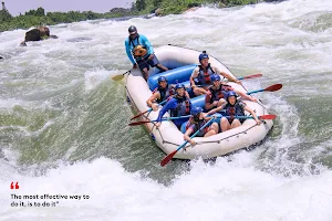 Raft Uganda Adventures image