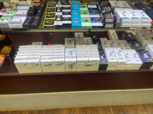 Tobacco Shop «Cigar n Vape Waldorf», reviews and photos, 2212 Crain Hwy, Waldorf, MD 20601, USA