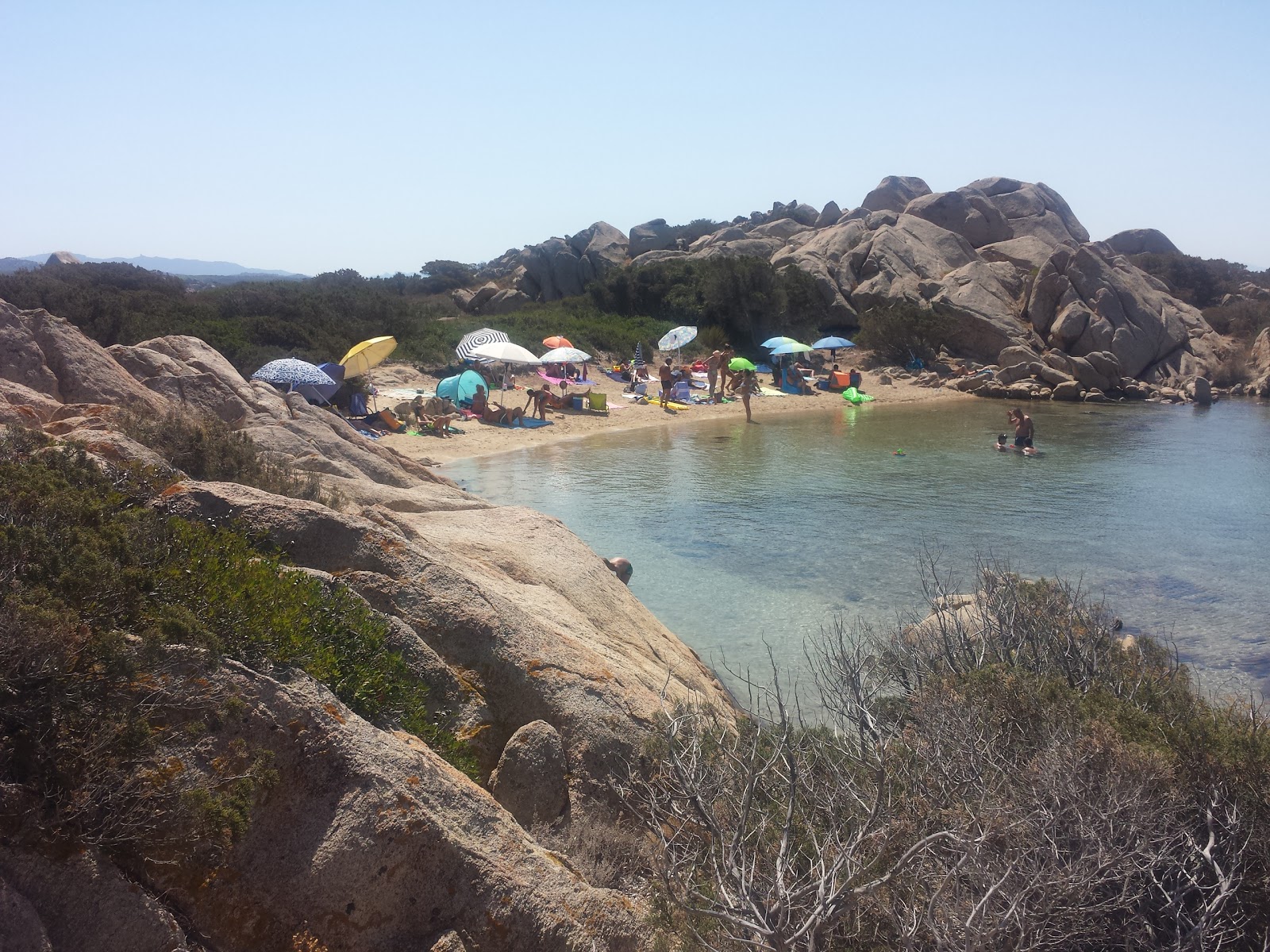 Foto di Sapling beach e il suo bellissimo paesaggio