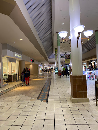 Shopping Mall «Lakewood Center», reviews and photos, 500 Lakewood Center Mall, Lakewood, CA 90712, USA