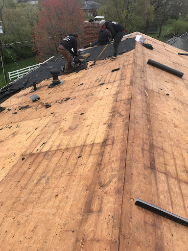 Roofing Contractor «Mr. Roof of Cincinnati», reviews and photos, 520 Commercial Dr, Fairfield, OH 45014, USA