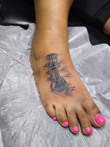 Explore lip tattoo ideas for men, creative tattoo ideas in Bethlehem, available at Southside Ink