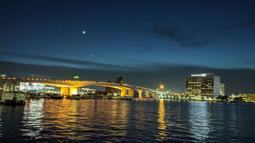 Tourist Attraction «Southbank Riverwalk», reviews and photos, 1001 Museum Cir, Jacksonville, FL 32202, USA