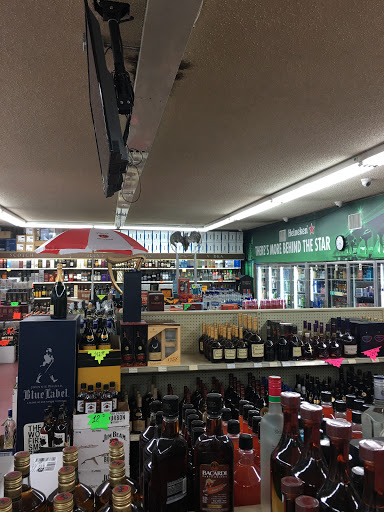 Liquor Store «Suarez Liquors», reviews and photos, 799 W 29th St, Hialeah, FL 33012, USA