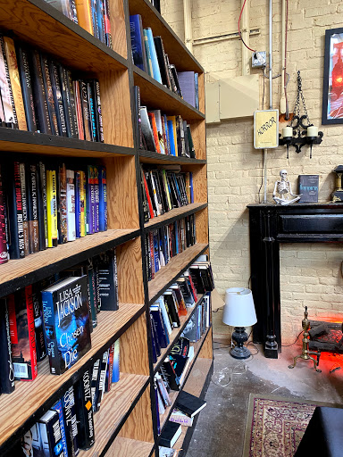 Used Book Store «York Emporium», reviews and photos, 343 W Market St, York, PA 17401, USA