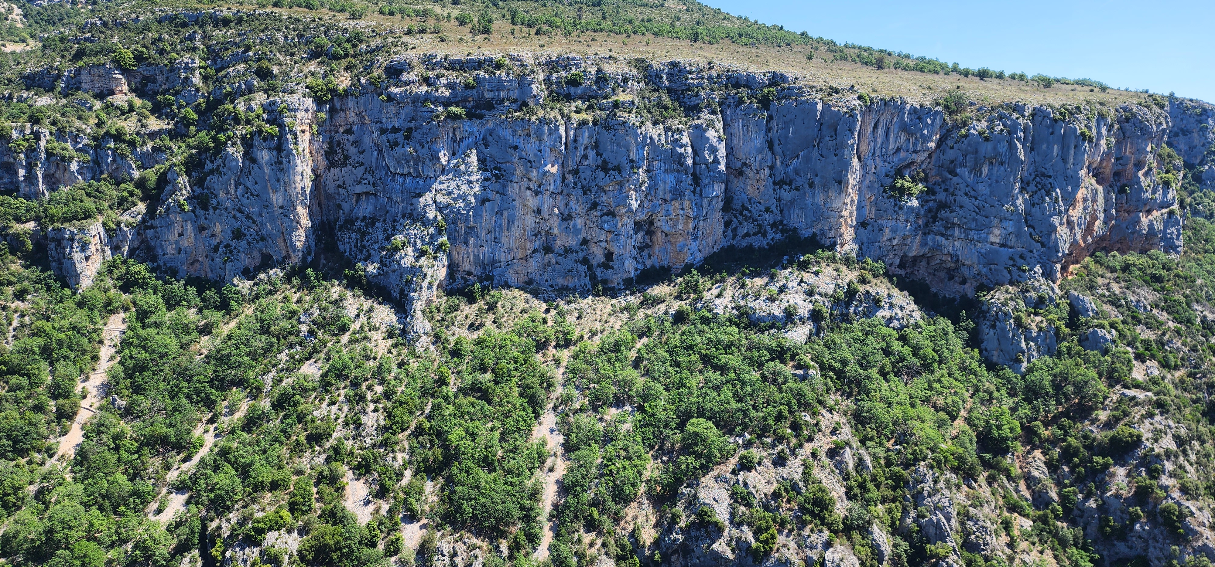Photo n° 19 de l'avis de Konstantin.a fait le 03/07/2023 à 21:05