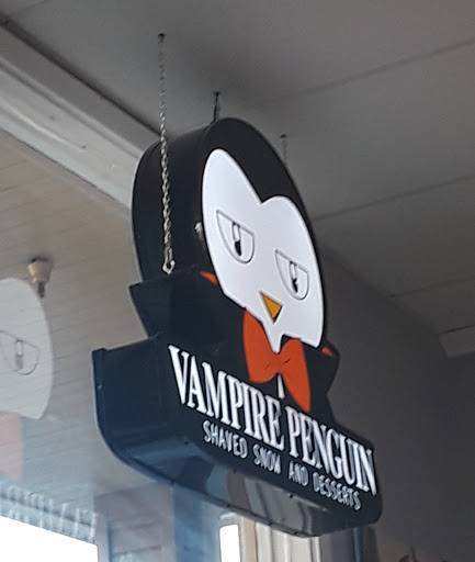 Restaurant «Vampire Penguin Eureka», reviews and photos, 3144 Broadway St, Eureka, CA 95501, USA