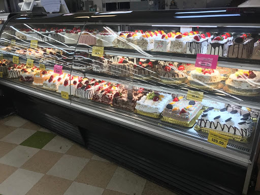 Supermarket «Tresierras Supermarket», reviews and photos, 280 Harvard Blvd, Santa Paula, CA 93060, USA