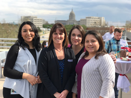 Credit Union «OECU - Oklahoma Employees Credit Union - Capitol Branch - Lincoln Blvd», reviews and photos