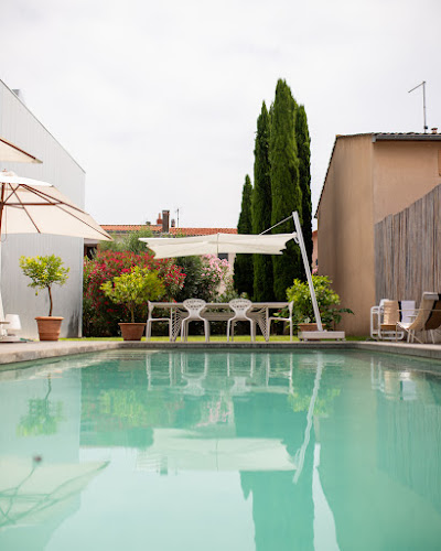 Portelli - Pisciniste Toulouse - Construction de piscine - Paysagiste - Mobilier de jardin - Lardenne