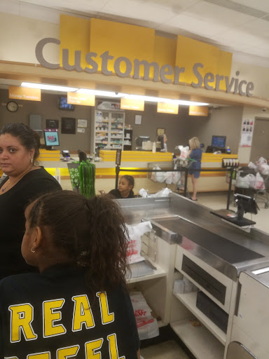 Grocery Store «Giant Food Stores», reviews and photos, 1600 Nay Aug Ave, Scranton, PA 18509, USA