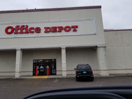 Office Supply Store «Office Depot», reviews and photos, 19001 E 9 Mile Rd, Eastpointe, MI 48021, USA