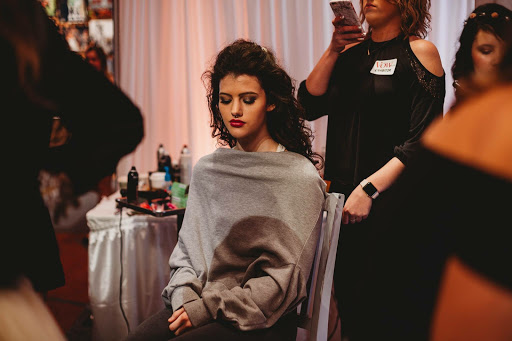 Beauty Salon «La Bella Chic Salon & Blow-Dry Bar», reviews and photos, 1501 Cedar Rd #104, Chesapeake, VA 23322, USA