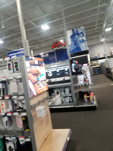 Electronics Store «Best Buy», reviews and photos, 1148 NW Norman Ave, Gresham, OR 97030, USA