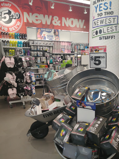 Variety Store «Five Below», reviews and photos, 1776 E Jefferson St, Rockville, MD 20850, USA