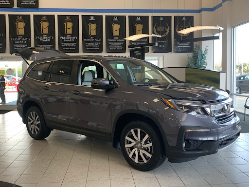 Car Dealer «Space Coast Honda», reviews and photos, 1885 W King St, Cocoa, FL 32926, USA