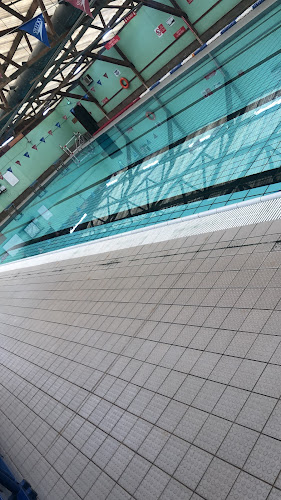 Reviews of Swimming Pool Hewett Academy in Norwich - Sports Complex