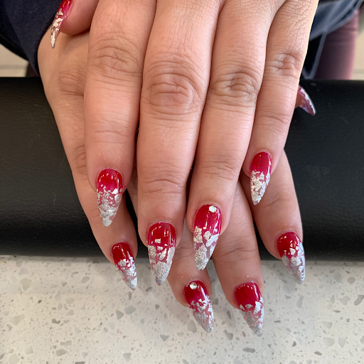 Luxury Nails & Spa