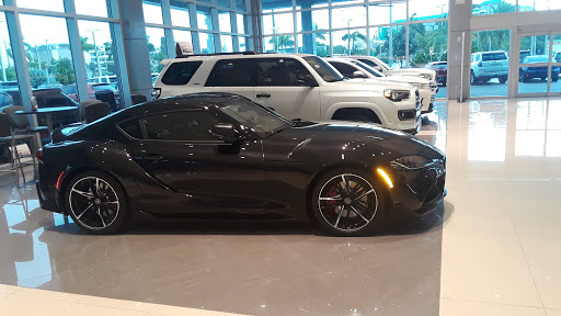 Toyota Dealer «Toyota of North Miami», reviews and photos, 16600 NW 2nd Ave, Miami, FL 33169, USA