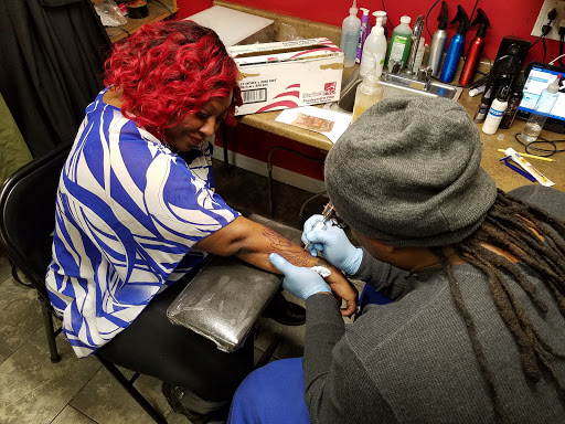 Tattoo Shop «Big City Tattoo Studio», reviews and photos, 2635 W Girard Ave, Philadelphia, PA 19130, USA