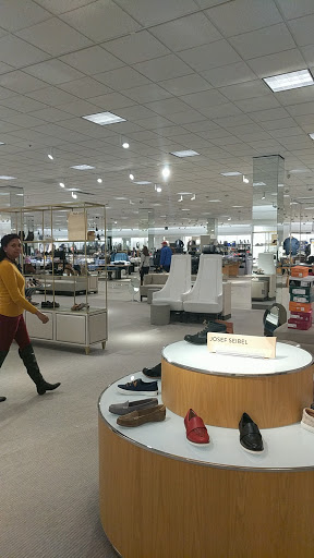 Department Store «Nordstrom Westfarms», reviews and photos, 600 W Farms Mall, Farmington, CT 06032, USA