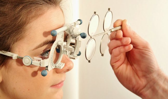 Eric Mercer Optometrist - Optician