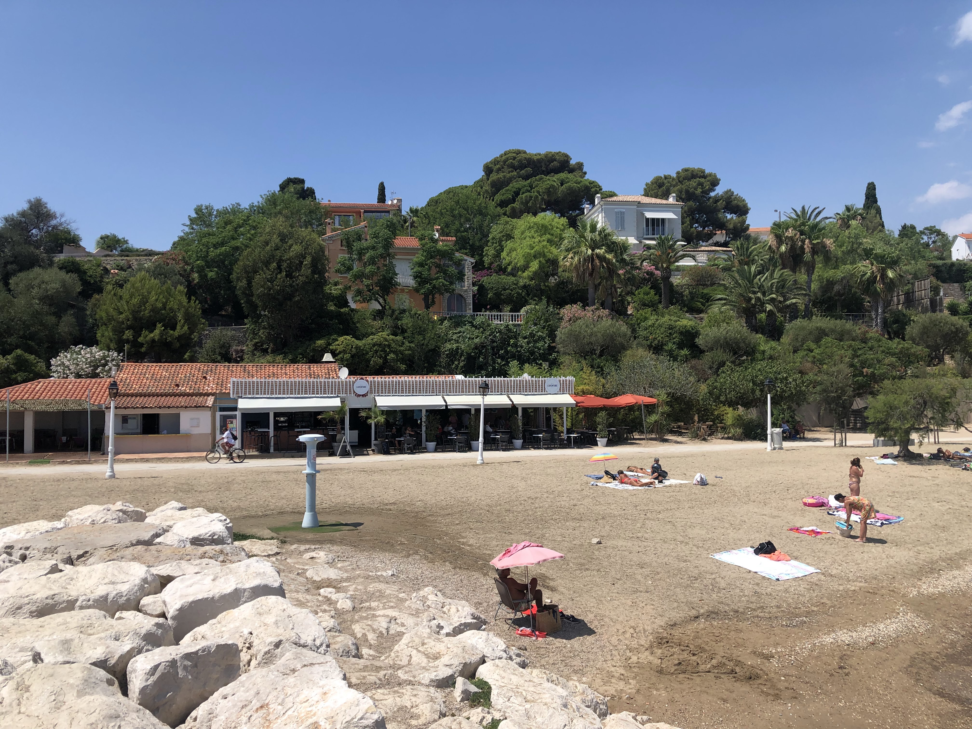 Photo n° 5 de l'avis de Johan.e fait le 20/07/2019 à 07:30