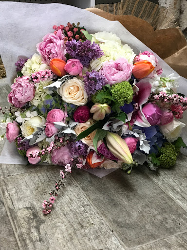 Florist «Fairfield Florist», reviews and photos, 1998 Post Rd, Fairfield, CT 06824, USA