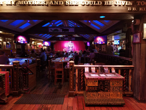 Shopping Mall «Westfield Old Orchard», reviews and photos, 4905 Old Orchard Shopping Center, Skokie, IL 60077, USA