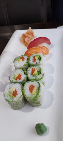 Plats et boissons du Restaurant japonais Sushi Saka 8 à Paris - n°4
