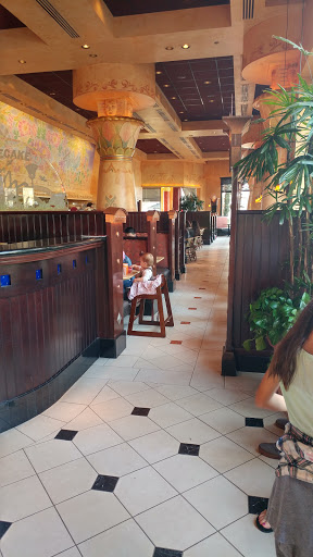 Restaurant «The Cheesecake Factory», reviews and photos, 600 Spectrum Center Dr, Irvine, CA 92618, USA