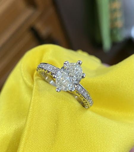 Jewelry Repair Service «Jewelry By The Sea», reviews and photos, 302 Main St, Avon-By-The-Sea, NJ 07717, USA