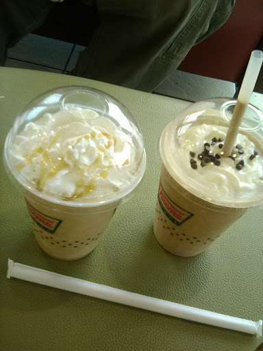 Bakery «Krispy Kreme Doughnuts», reviews and photos, 504 E Meighan Blvd, Gadsden, AL 35903, USA