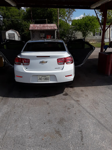 Self Service Car Wash «Race Track Car Wash», reviews and photos, 4423 E Houston St, San Antonio, TX 78220, USA