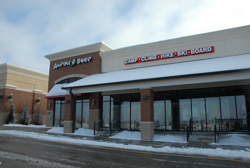 Outdoor Sports Store «Alpine Shop - Chesterfield MO», reviews and photos, 1616 Clarkson Rd, Chesterfield, MO 63017, USA