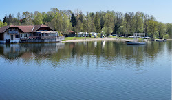 Foto di Campingplatz Tettenhausen beim Badwirt am Waginger Tachinger See e l'insediamento