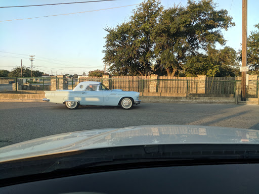 Grocery Store «H-E-B Grocery», reviews and photos, 215 River Ranch Rd, Kingsland, TX 78639, USA